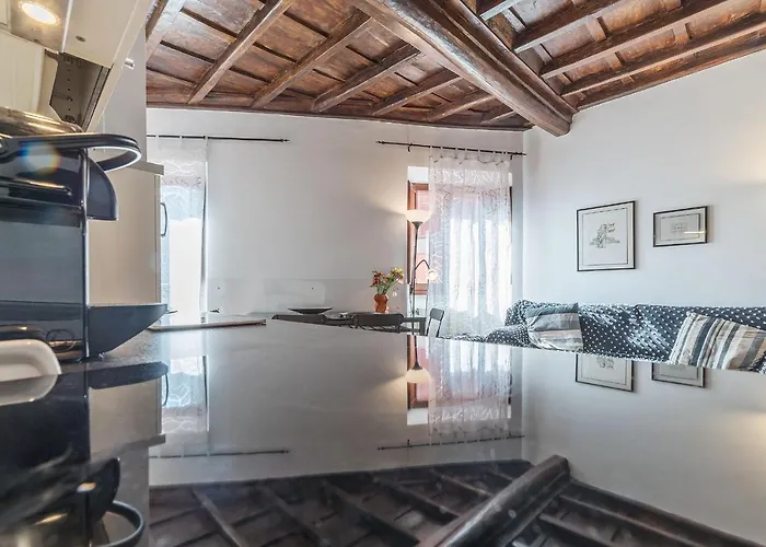 Apartamento Black White - Fromhometorome *