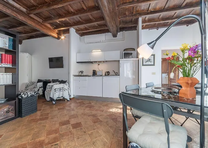 Apartamento Black White - Fromhometorome